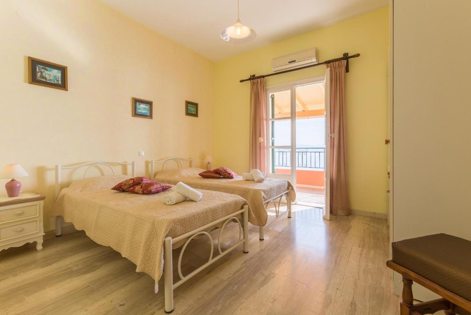 Villa Aris Гимари Экстерьер фото